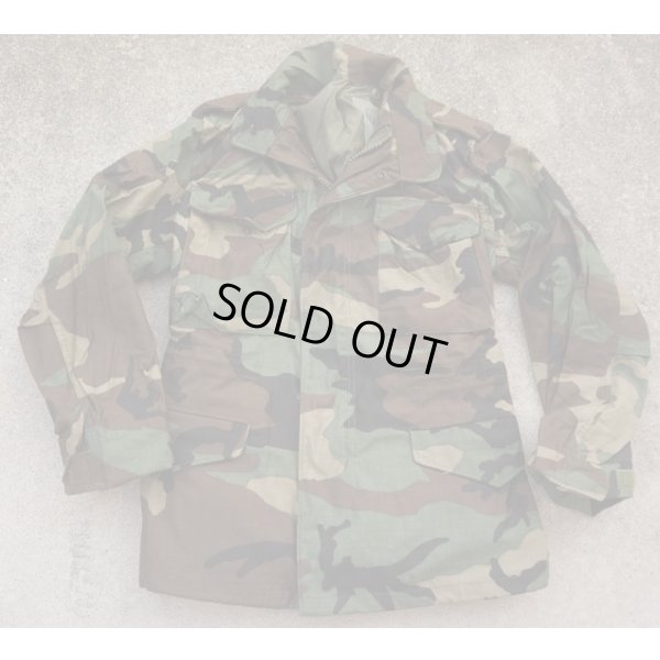 画像1: 米軍M65フィールドジャケット ウッドランド迷彩プラスチックジッパー仕様X-SMALL-REGULAR新品