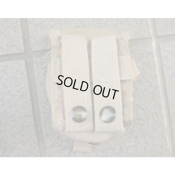 画像2: 米軍MOLLEIIハンドグレネードポーチ3Cデザート迷彩