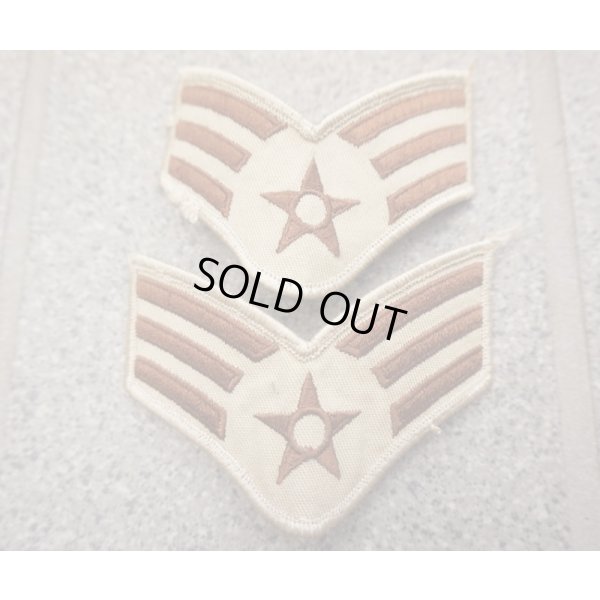 画像1: 米軍 米空軍デザートカラー色 上級空兵階級章2枚セット