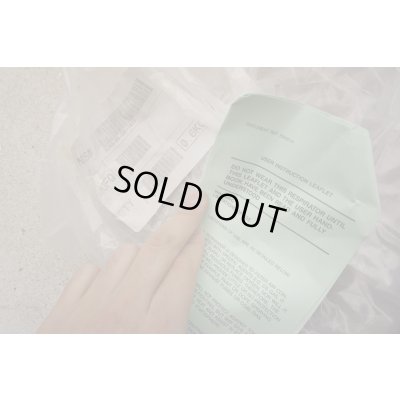 画像6: 英軍S10レスピレーター(ガスマスク)サイズ2(L寸)付属品多数有り