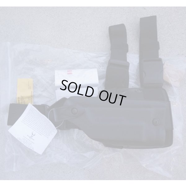 画像1: 米軍放出サファリランド6005レッグホルスター黒SUREFIRE X200・SUREFIRE X300ライト付きグロック17・グロック22用 新品