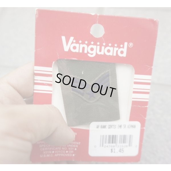 画像1: 米軍 米空軍ウッドランド迷彩ゴアテックスパーカー用 上級空兵 階級章 新品