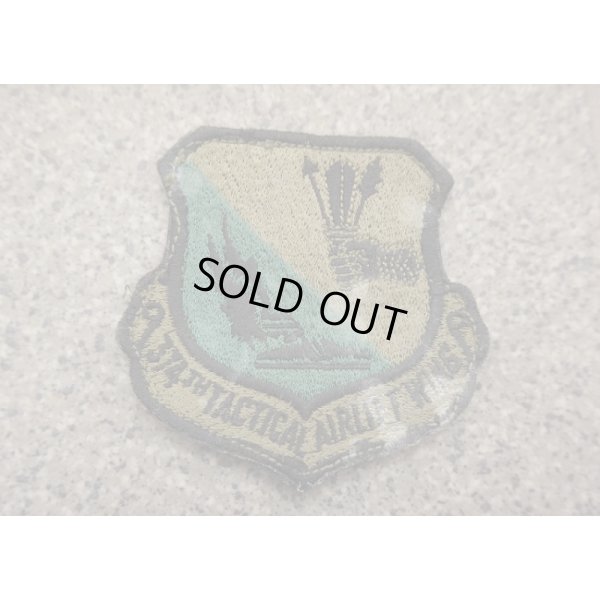 画像1: 米軍 米空軍 第374空輸航空団サブデュード部隊章メロウエッジタイプ ベルクロ付き仕様