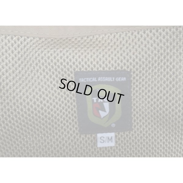 画像3: TAGリリーサブルランページアーマーキャリアCB(コヨーテブラウン)SMALL/MEDIUM新品