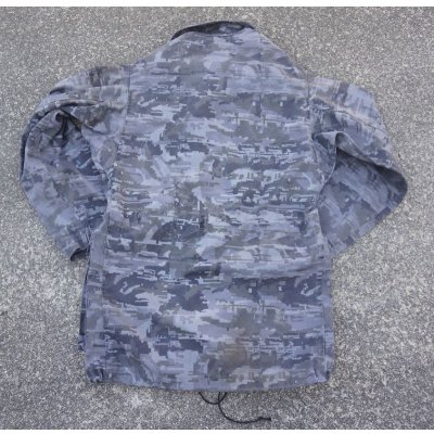 画像3: 映画「トゥモロー・ワールド」使用映画衣装セット英軍デジタルDPM迷彩(架空迷彩)スモック・パンツ・ヘルメットカバー・ボディアーマーカバーMEDIUM