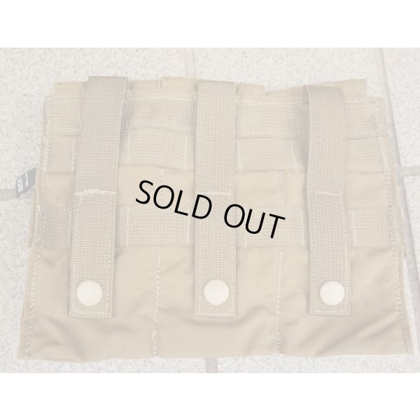 画像2: 米軍放出LBT-9010CトリプルマガジンポーチCB(コヨーテブラウン)後期型(500Dナイロン製)新品