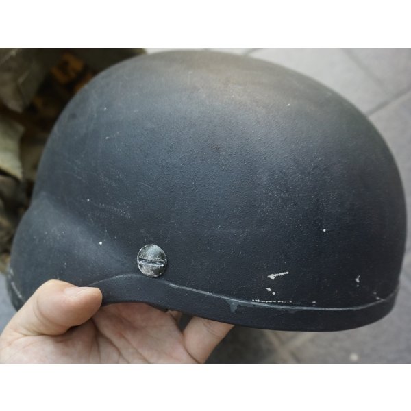 画像5: 英軍放出MSA製MICH-2000ヘルメット黒MEDIUM IDパッチ・DBT製コヨーテタンカバー付き