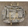 米軍放出USIA製防水バックパックUCP迷彩(ACU迷彩)