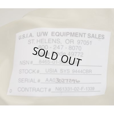 画像4: 米軍放出USIA製防水バックパック3Cデザート迷彩 新品