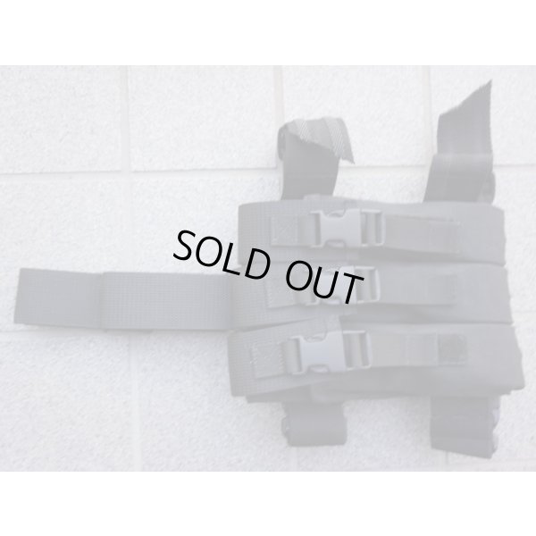 画像1: イーグルSMG用トリプルレッグマガジンポーチ黒 新品 (MP5・UMP45対応)