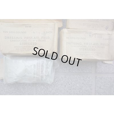 画像8: 米軍 第二次世界大戦型 航空機用ファーストエイドキット カーキ