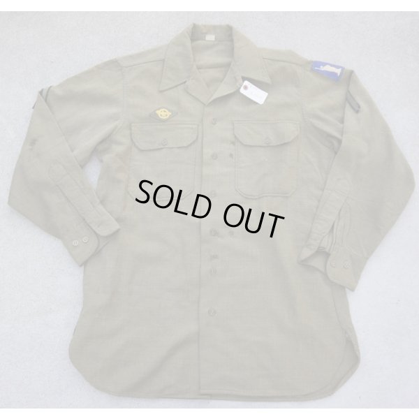 画像1: 第二次世界大戦 米軍M42マスタードシャツ後期型15 1/2 x 33第77歩兵師団二等兵着用品