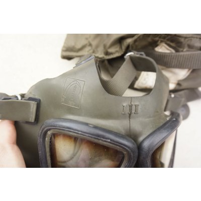 画像5: イラク軍M85ガスマスク ガスマスクバッグ付きサイズIII