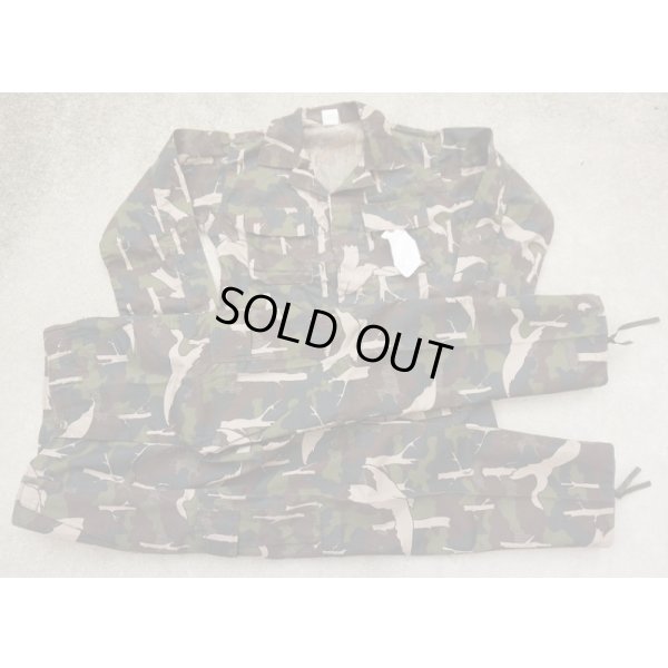 画像1: タイ森林警備隊迷彩上下セット新品