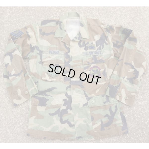 画像1: 米軍ウッドランドBDUジャケットMEDIUM-REGULAR第723航空機動中隊パッチ付