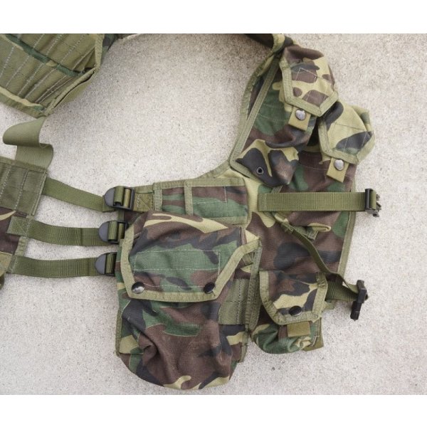 画像3: 米軍放出イーグル ハリスベスト ウッドランド迷彩