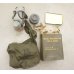 画像1: 米軍M9A1ガスマスク ガスマスクバッグ付き缶入りMEDIUM未開封新品 (1)