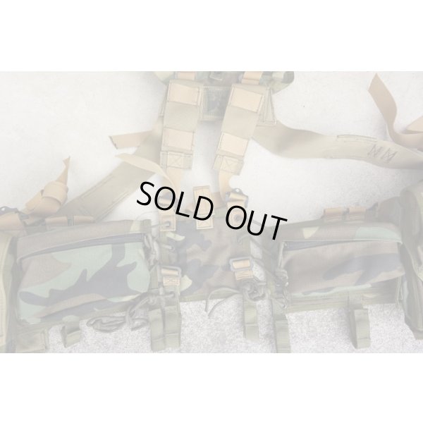 画像4: 米軍放出イーグル エアレスキューベスト ウッドランド迷彩バックパック・医療品付き