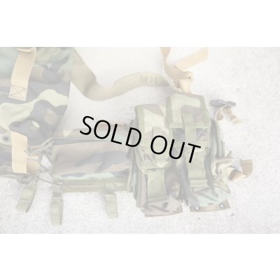 画像3: 米軍放出イーグル エアレスキューベスト ウッドランド迷彩バックパック・医療品付き