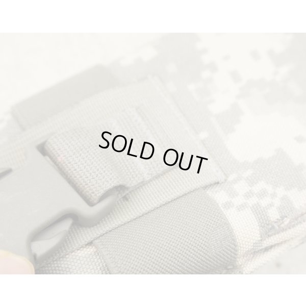 画像3: 米軍放出VALKORタクティカル製? MBITRラジオポーチUCP迷彩(ACU迷彩)