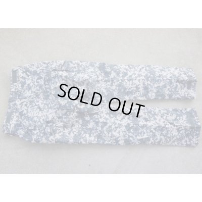 画像3: シンガポール軍 海軍デジタル迷彩 上下セット新品