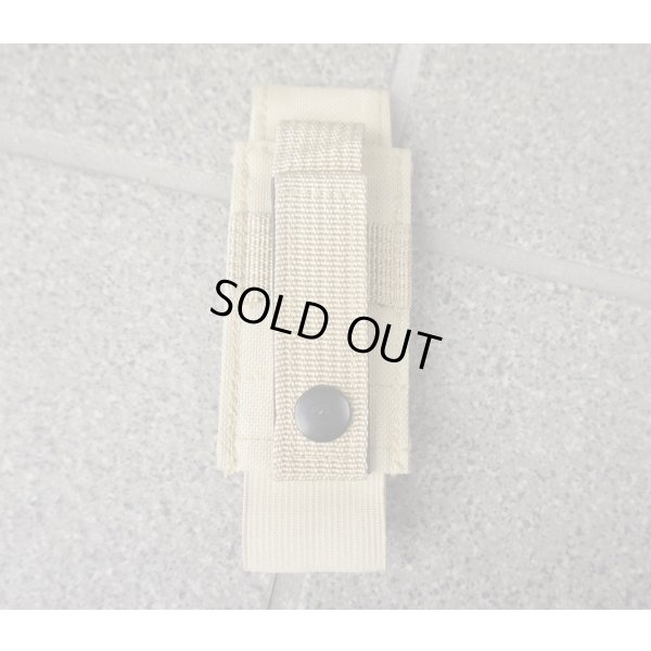 画像2: 英軍放出メーカー不明シングル40mmグレネードポーチ タン色