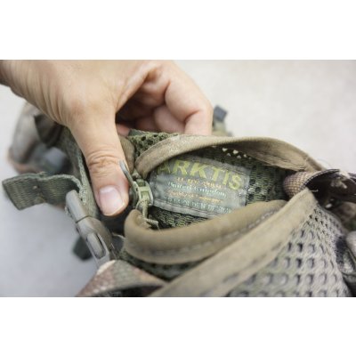 画像6: 英軍放出Arktis 1601バトルベストDPM迷彩 塗装品