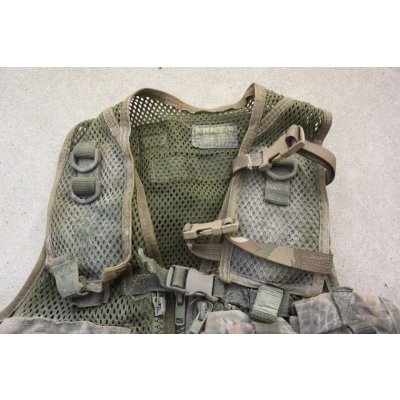 画像7: 英軍放出Arktis 1601バトルベストDPM迷彩 塗装品
