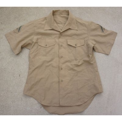 画像1: 米軍 米海兵隊 夏季制服チノシャツ サイズ17一等兵階級章付き