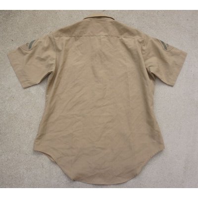 画像2: 米軍 米海兵隊 夏季制服チノシャツ サイズ17一等兵階級章付き