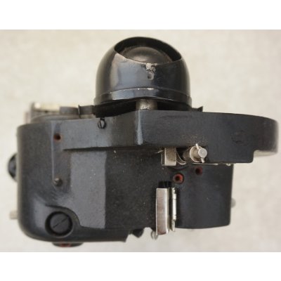 画像6: ドイツ第三帝国(ナチスドイツ)SS使用ツァイス・イコン製8mmフィルム用プロジェクター ケース入り