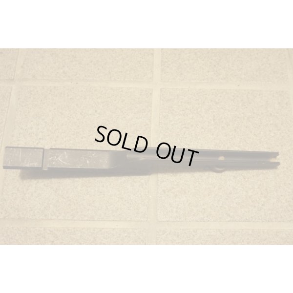 画像3: 米軍放出エイムポイント製M16・M4キャリングハンドル用グースネックマウント