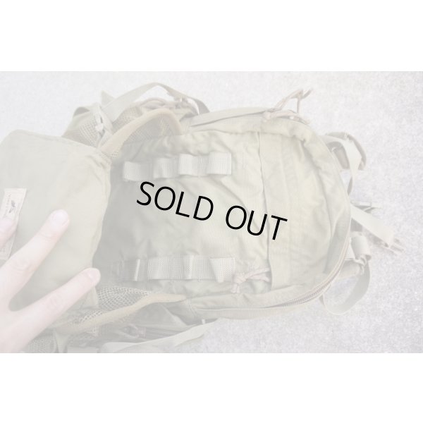 画像4: 米軍イーグル ビーバーテイルアサルトパック カーキ新品