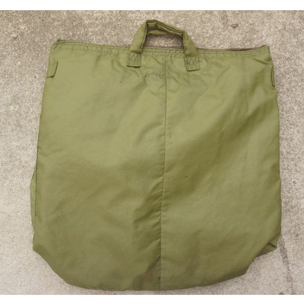 画像2: 米軍ベトナム戦争型フライヤーズヘルメットバッグ