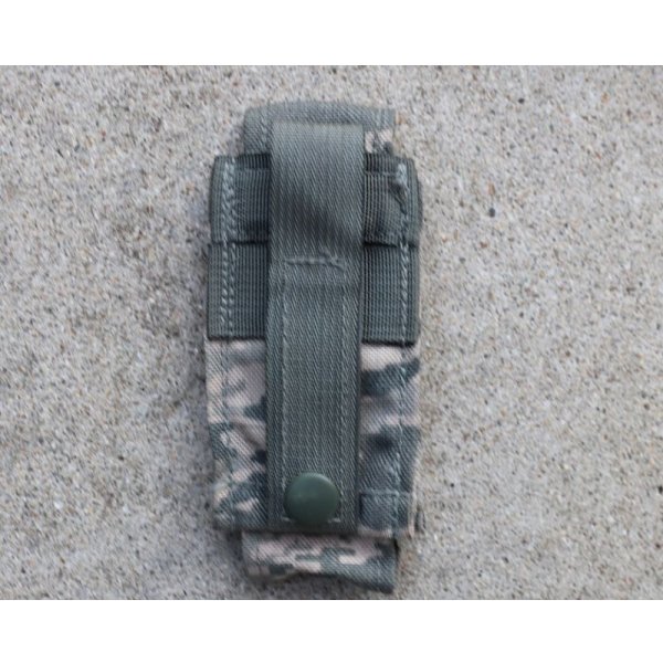 画像2: 米軍 米空軍放出GCS製? DF-LCSフラッシュライトポーチ デジタルタイガー迷彩(ABU迷彩)新品