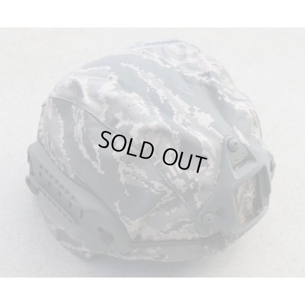 画像1: 米軍放出GENTEX製MCHCヘルメットカバーOPS-CORE製ナイトビジョンマウント・レール付きデジタルタイガー迷彩(ABU迷彩)LARGE新品