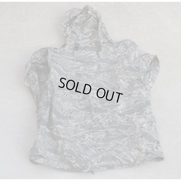 画像2: 米軍 米空軍レインパーカー デジタルタイガー迷彩(ABU迷彩)SMALL