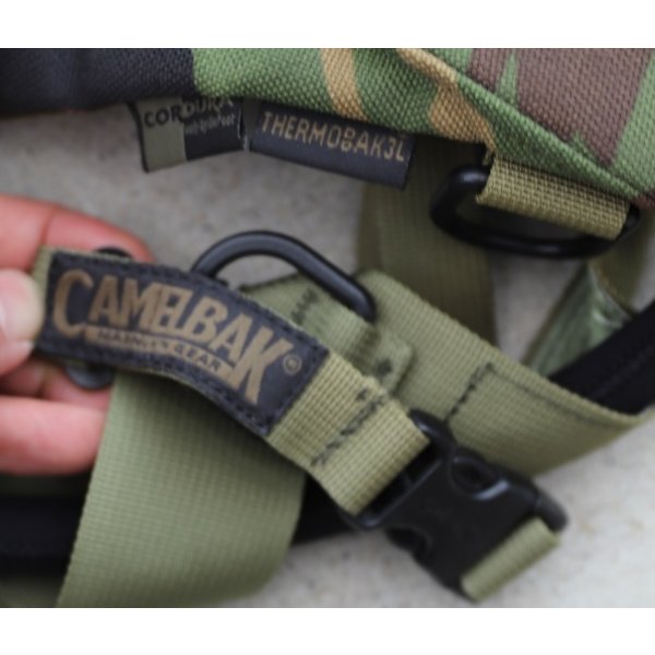 画像3: 英軍キャメルバックThermoBak 3LハイドレーションパックDPM迷彩ブラダー付き