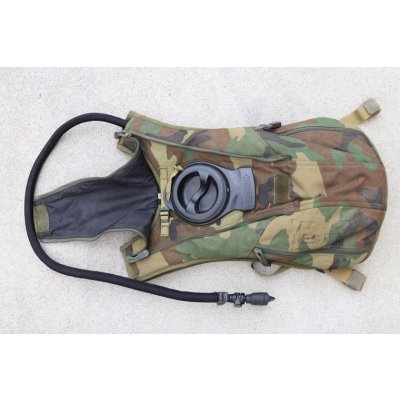 画像3: 英軍放出キャメルバックVIPERハイドレーションパック ウッドランド迷彩ブラダー付き
