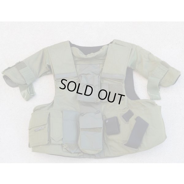 画像1: ドイツ連邦軍 憲兵用ライオットボディアーマーMEDIUM