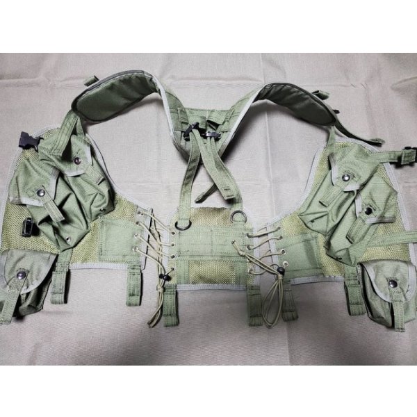 画像2: 受注生産◆当店オリジナル品 某FPS風LBVタクティカルベスト新品