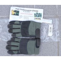 米軍放出キャメルバックMAX GRIPコンバットグローブ ショートタイプ セージグリーンMEDIUM新品