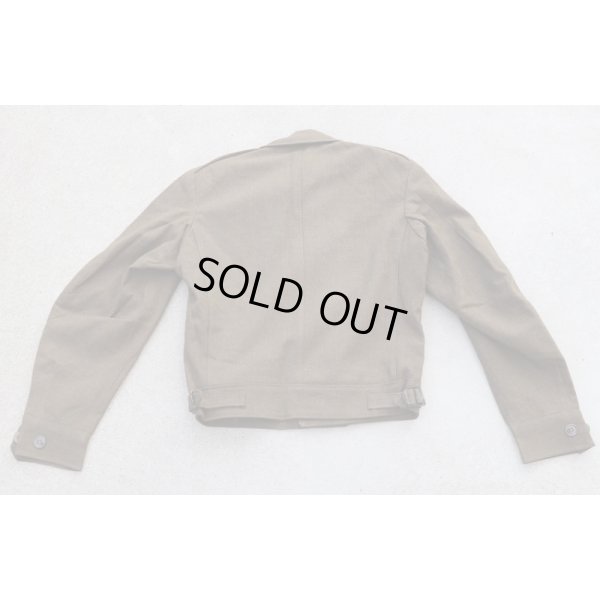 画像2: 第二次世界大戦 米軍M1944フィールドジャケット(アイクジャケット)機甲科二等軍曹徽章付きサイズ32R