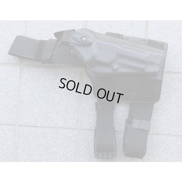 画像1: 米軍放出サファリランド6004レッグホルスター黒ベレッタM92用