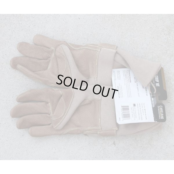 画像2: 米軍放出キャメルバックMAX GRIPコンバットグローブ デザートタンSMALL新品