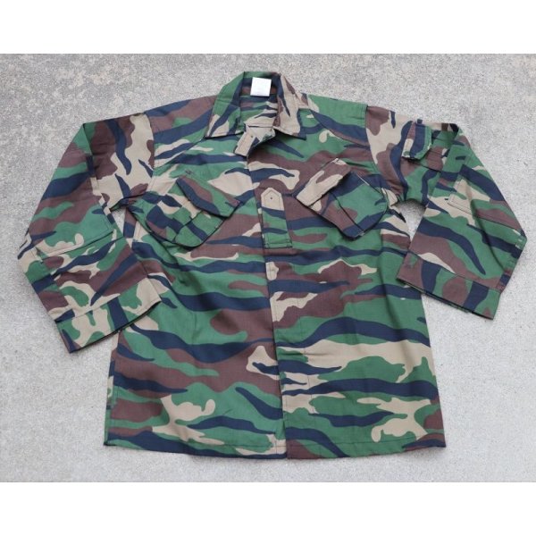 画像2: マレーシア軍 戦闘服上下セットM94ウッドランドストライプ迷彩