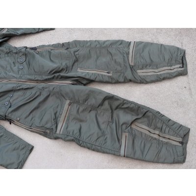 画像4: 米軍 米空軍CWU-1/PフライトスーツMEDIUM-REGULAR