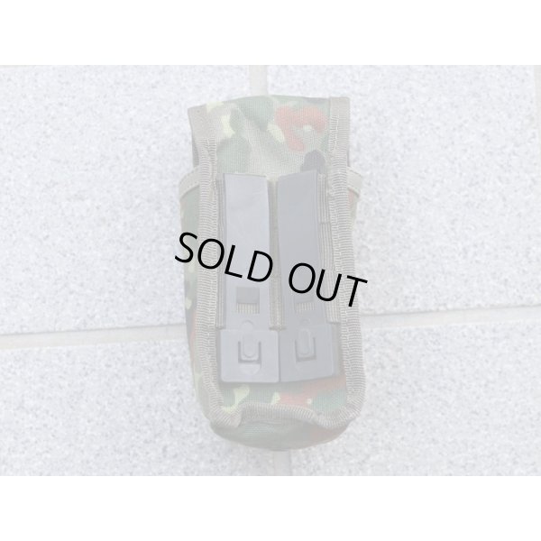 画像2: メーカー不明スモークグレネードポーチ ドイツ連邦軍(ドイツ軍)フレクター迷彩 新品