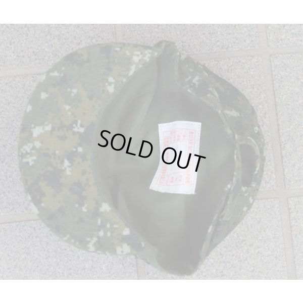 画像2: 中華民国軍(台湾軍)デジタル迷彩キャップ帽章付き新品