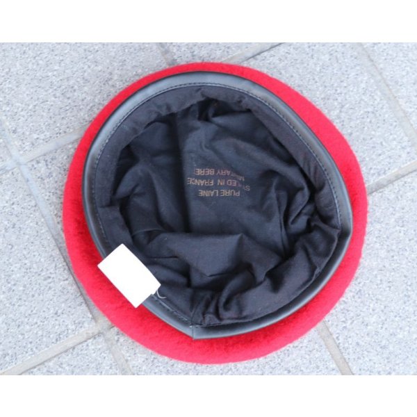 画像1: 中国製輸出用?レッドベレー サイズ60